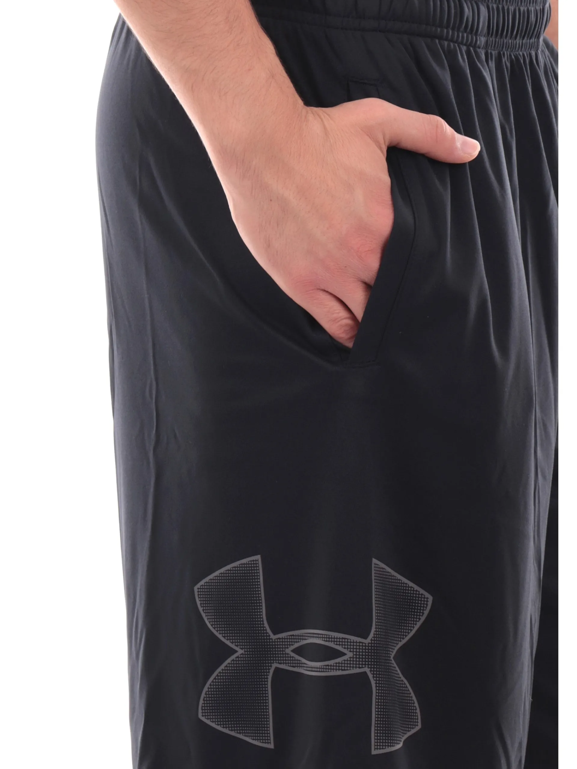 UNDER ARMOUR Bermuda*Bermuda neri da uomo Tech Graphic Shorts 13064430