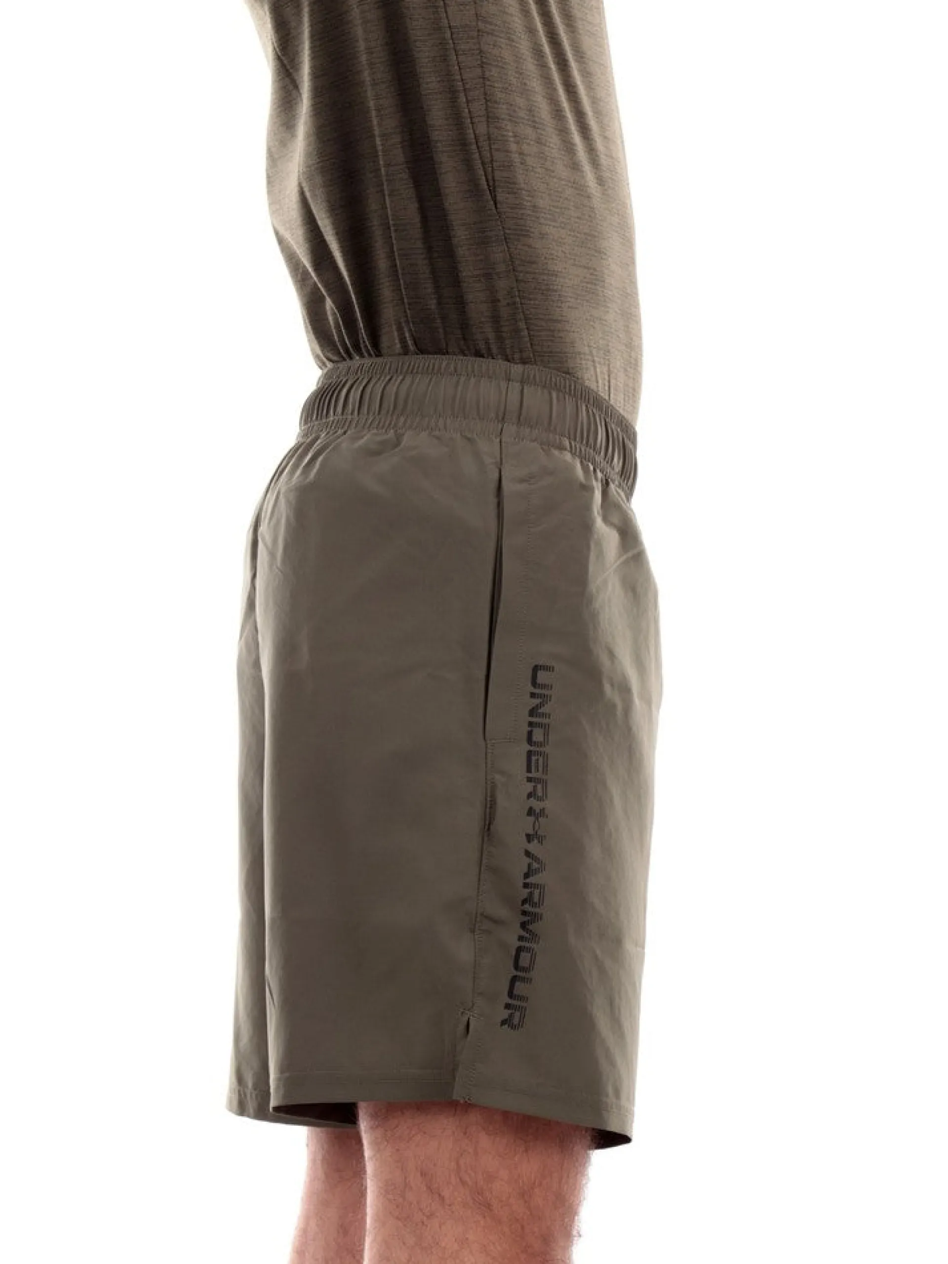 UNDER ARMOUR Bermuda*Bermuda verdi da uomo Woven 13833560