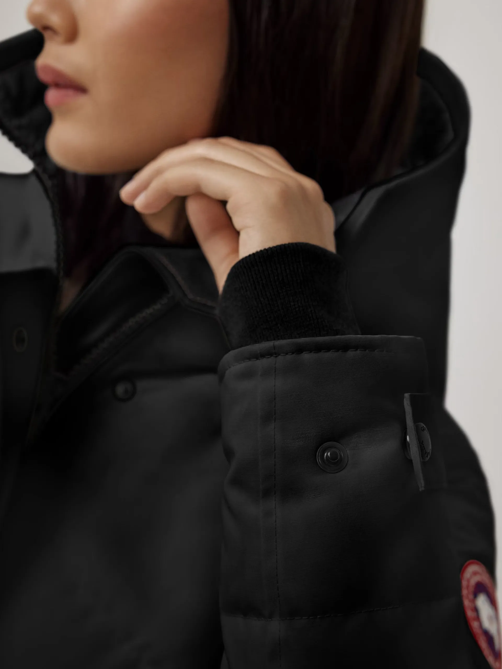 CANADA GOOSE Giubbotti*Giacca Lorette Parka Reset nera da donna tessuto tecnico 2090