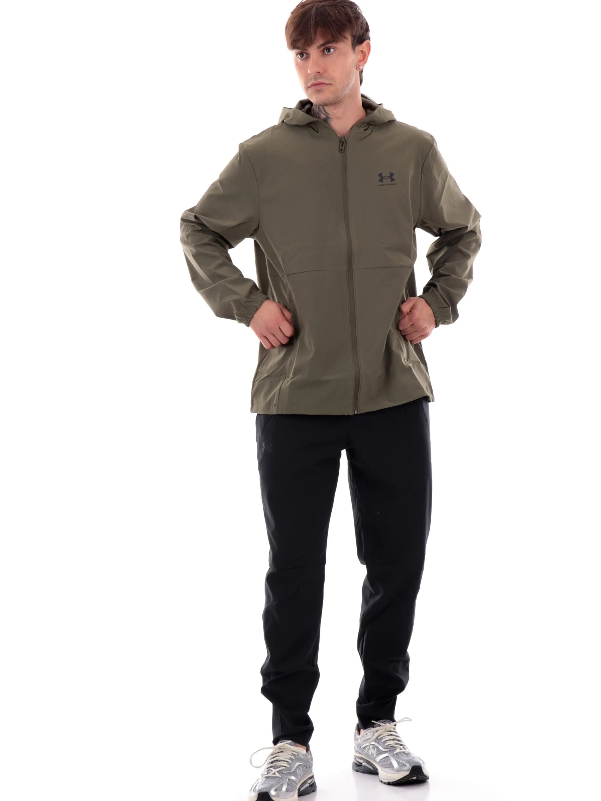 UNDER ARMOUR Giubbini*Giubbino Vibe Woven Windbreaker verde da uomo tecnico 13865550