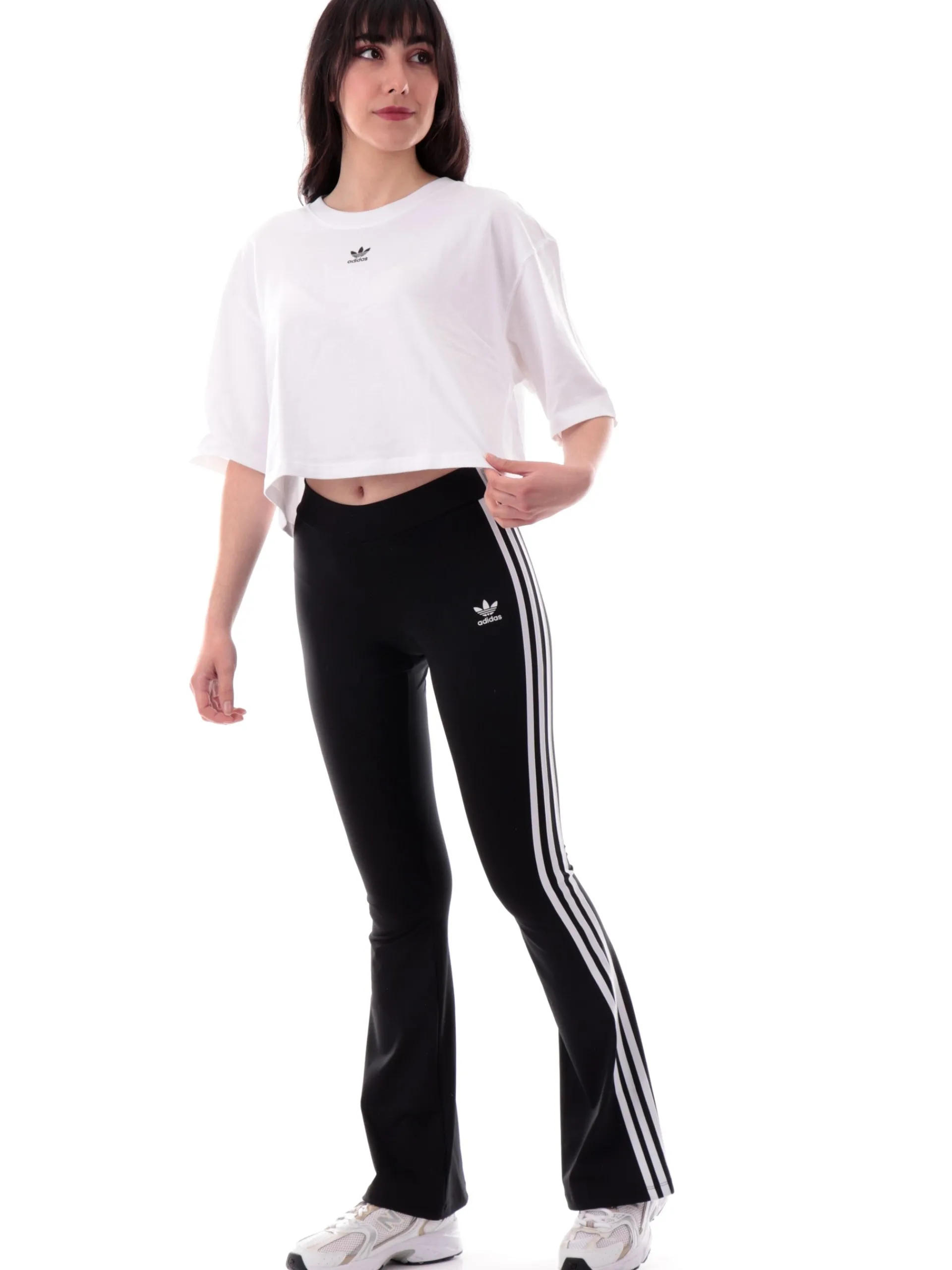 ADIDAS ORIGINALS T-Shirt*Maglia Adidas bianca da donna crop con logo nero ricamato trifoil JJ3385