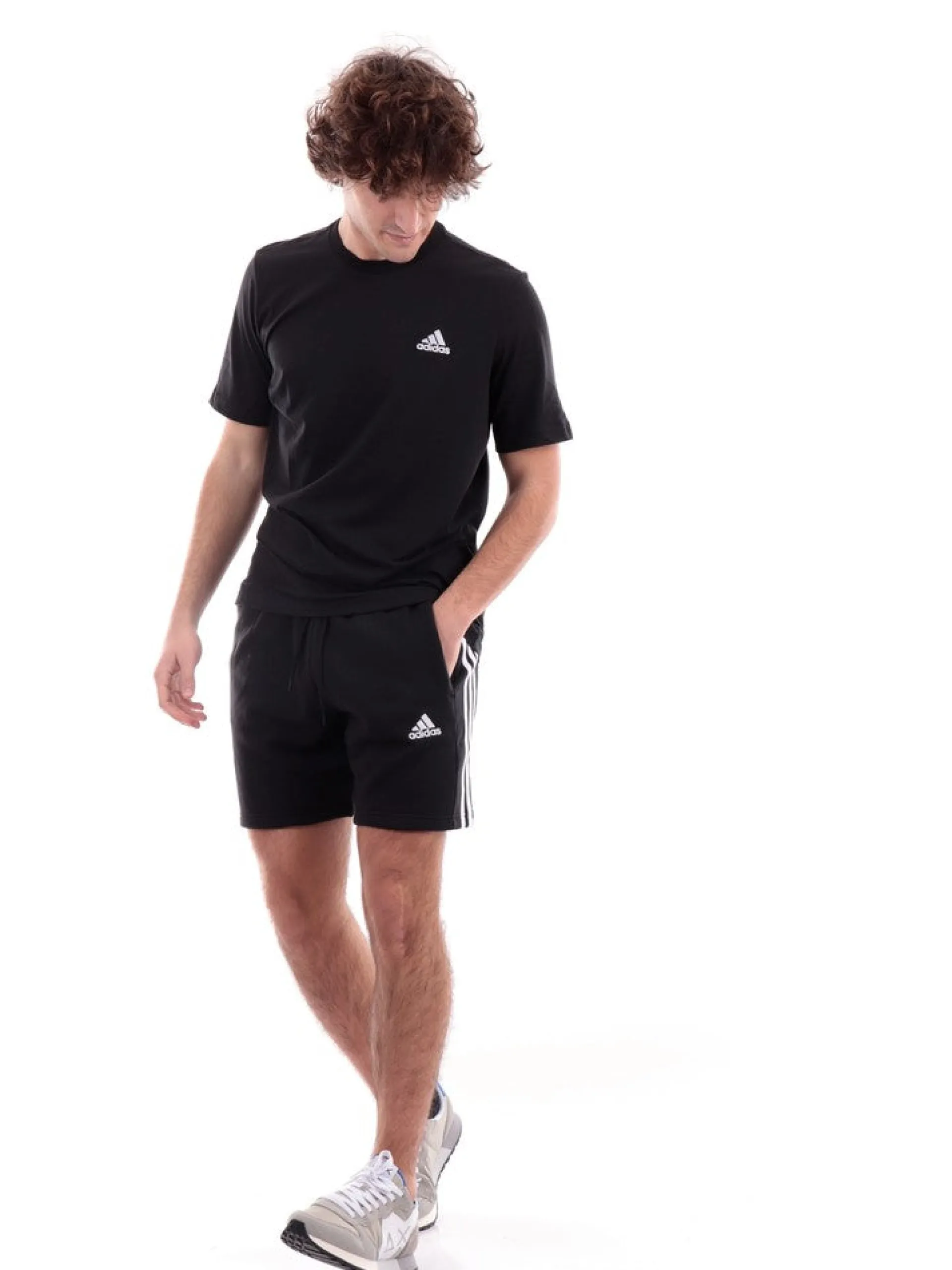 ADIDAS EQUIPMENT T-Shirt*Maglia Adidas nera da uomo, girocollo IC92