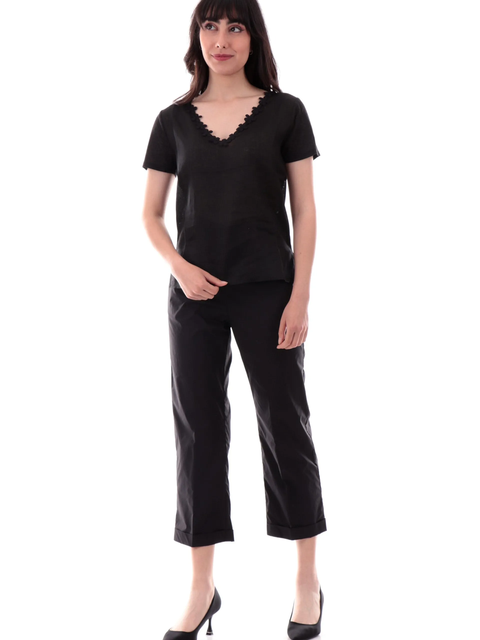 ANIS Maglie*Maglia lino nera scollo a V da donna con fiori ricamati 251C1526