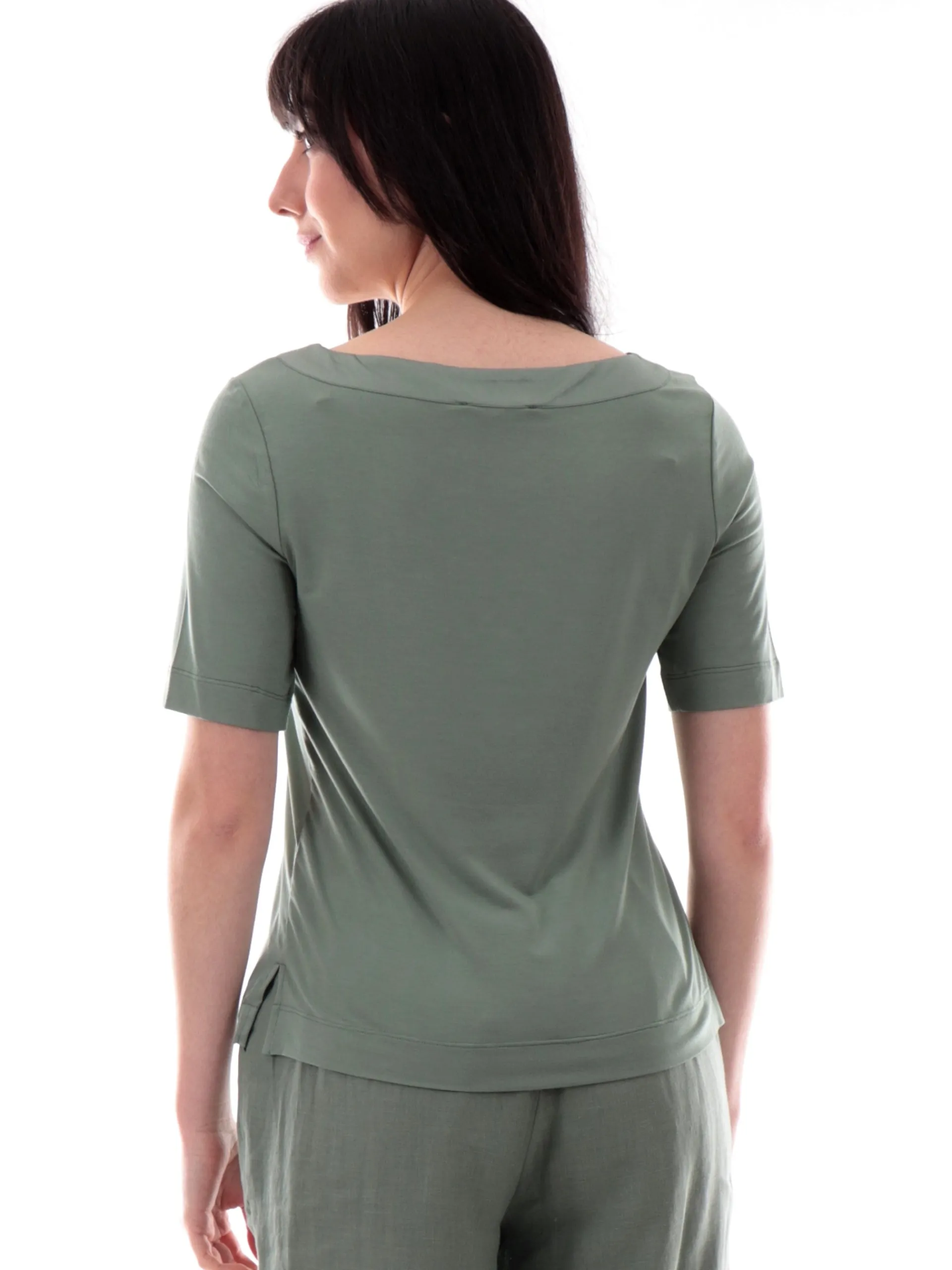 ANIS Maglie*Maglia scollo a barca verde da donna maniche corte 251C1044