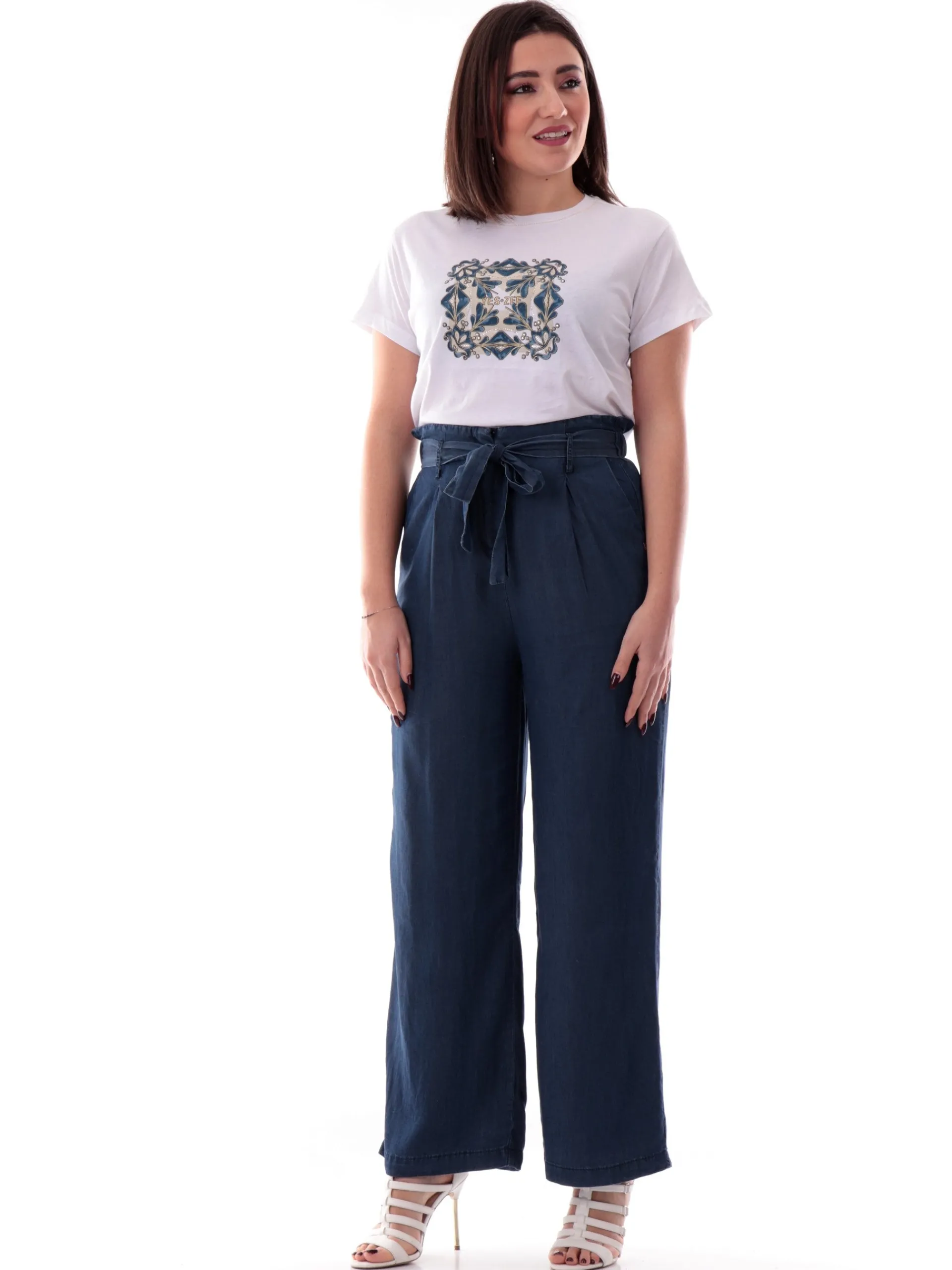 YES ZEE T-Shirt*Maglia bianca girocollo da donna stampa con strass T264SG00
