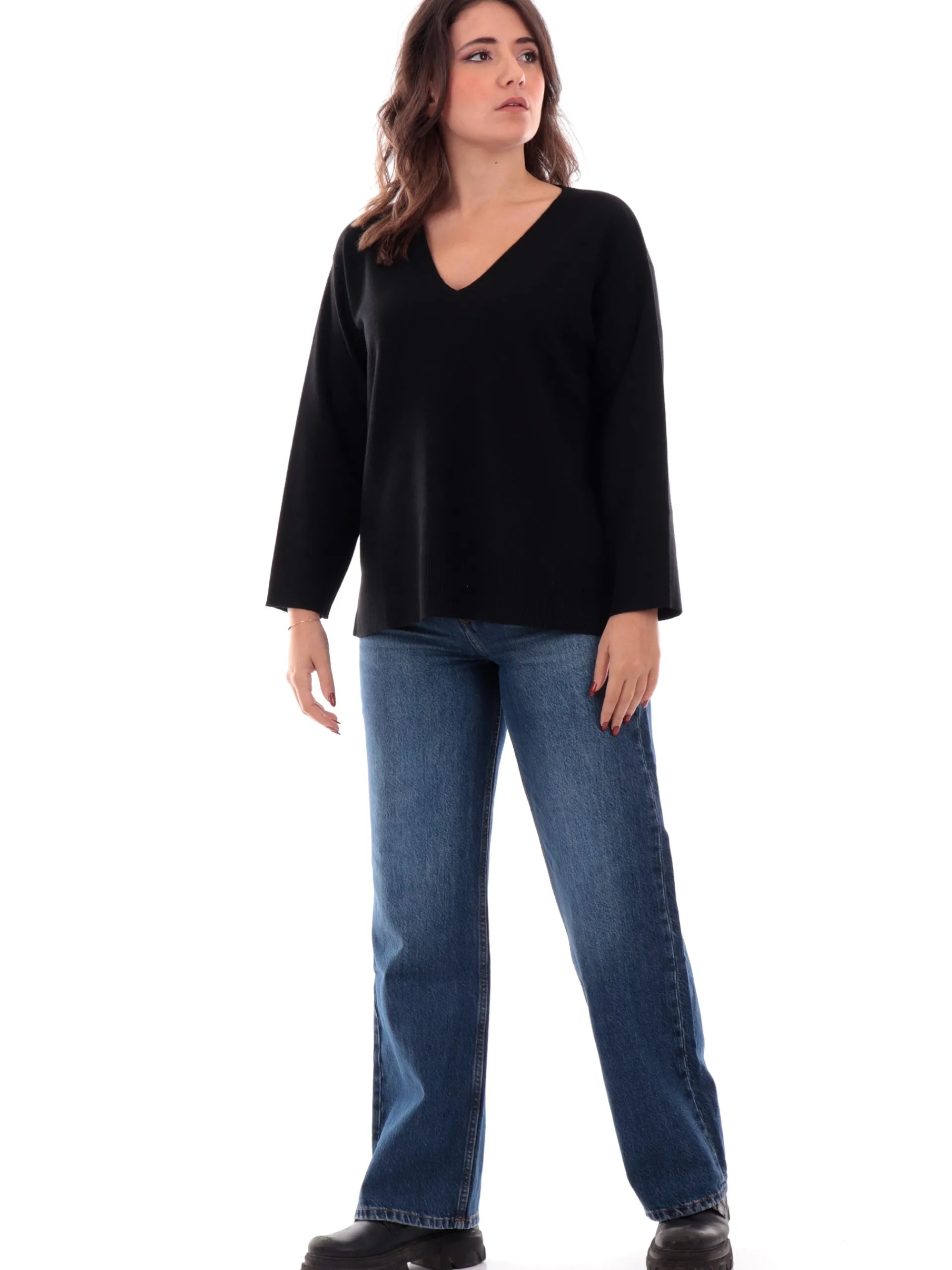 ANIS Maglie*Maglione scollo a V nero da donna vestibilità morbida 245F1102