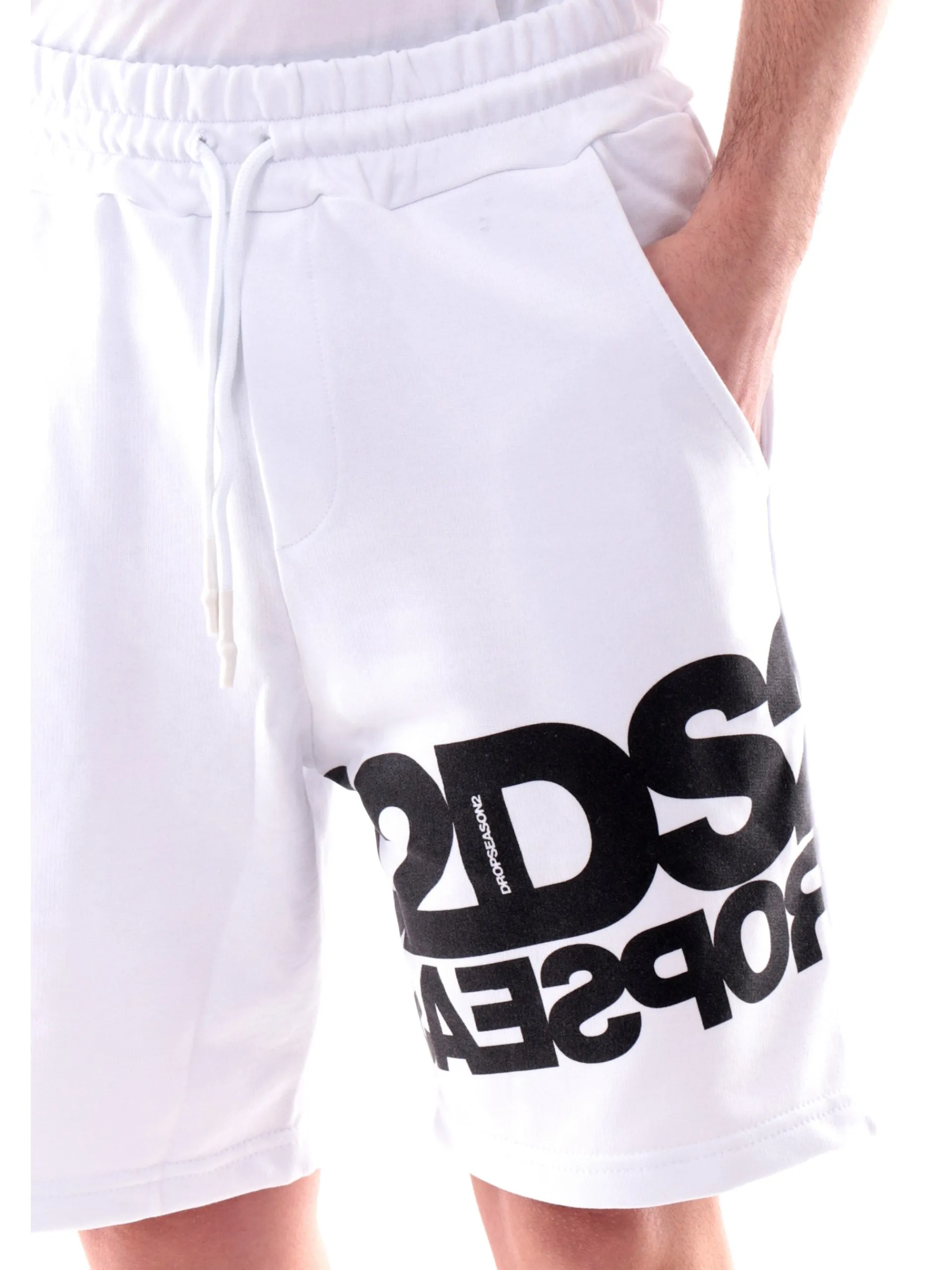 DS2 Bermuda*Pantaloncini bianchi da uomo scritta nera SS25241