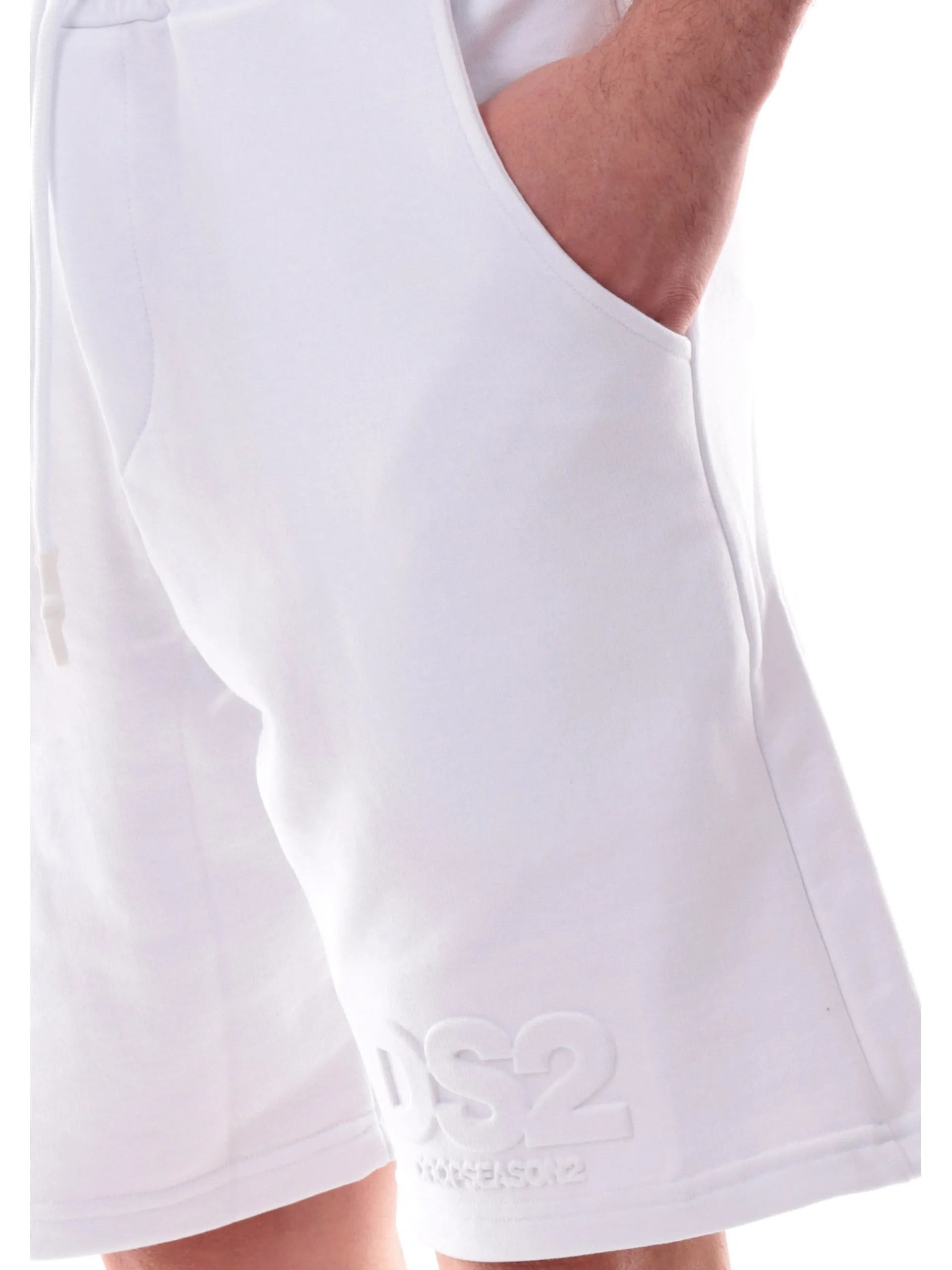 DS2 Bermuda*Pantaloncini bianchi da uomo con logo rilievo SS25214