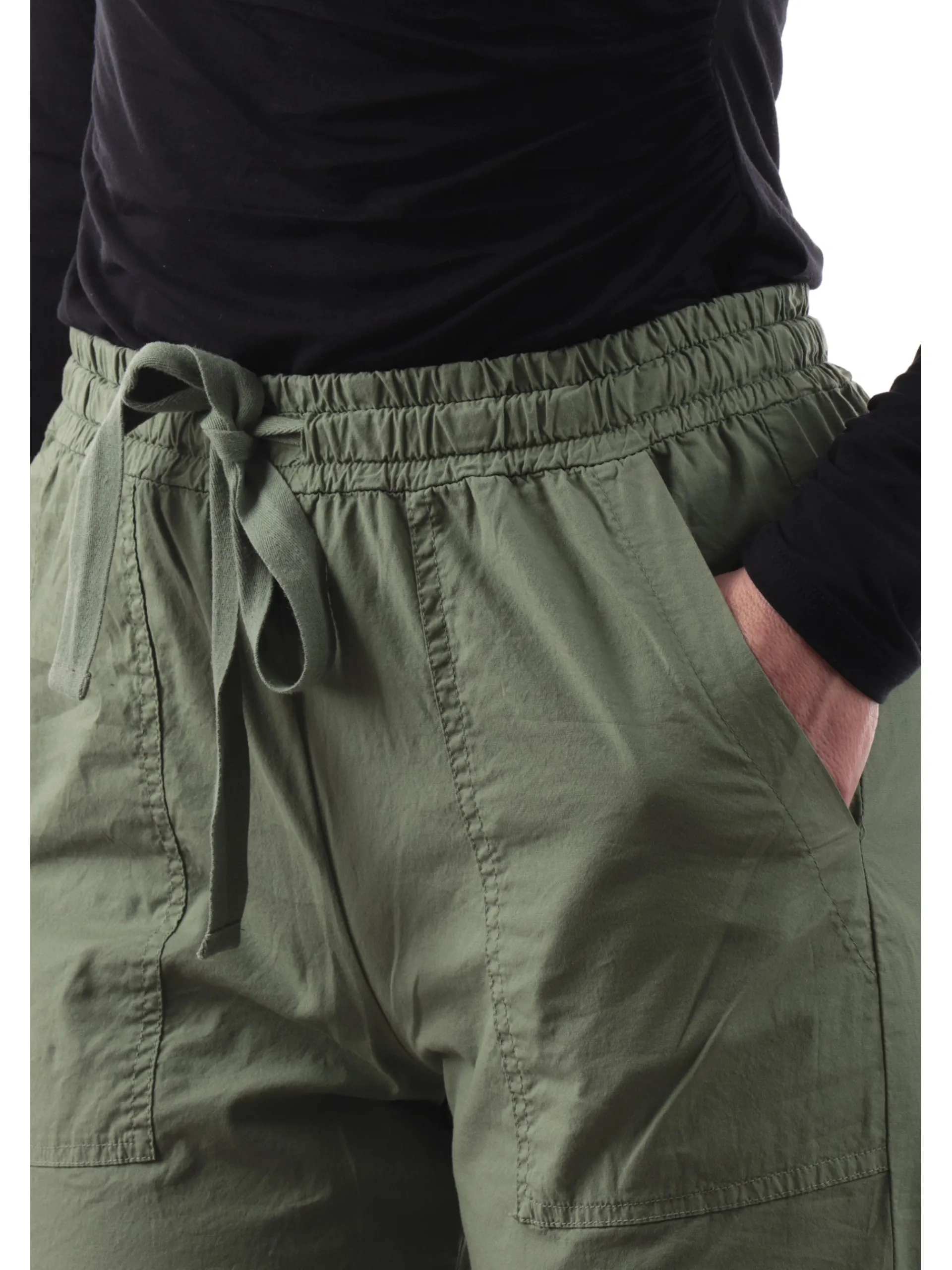 DEHA Pantaloni*Pantaloni tuta verdi con risvolto da donna in popeline A00645