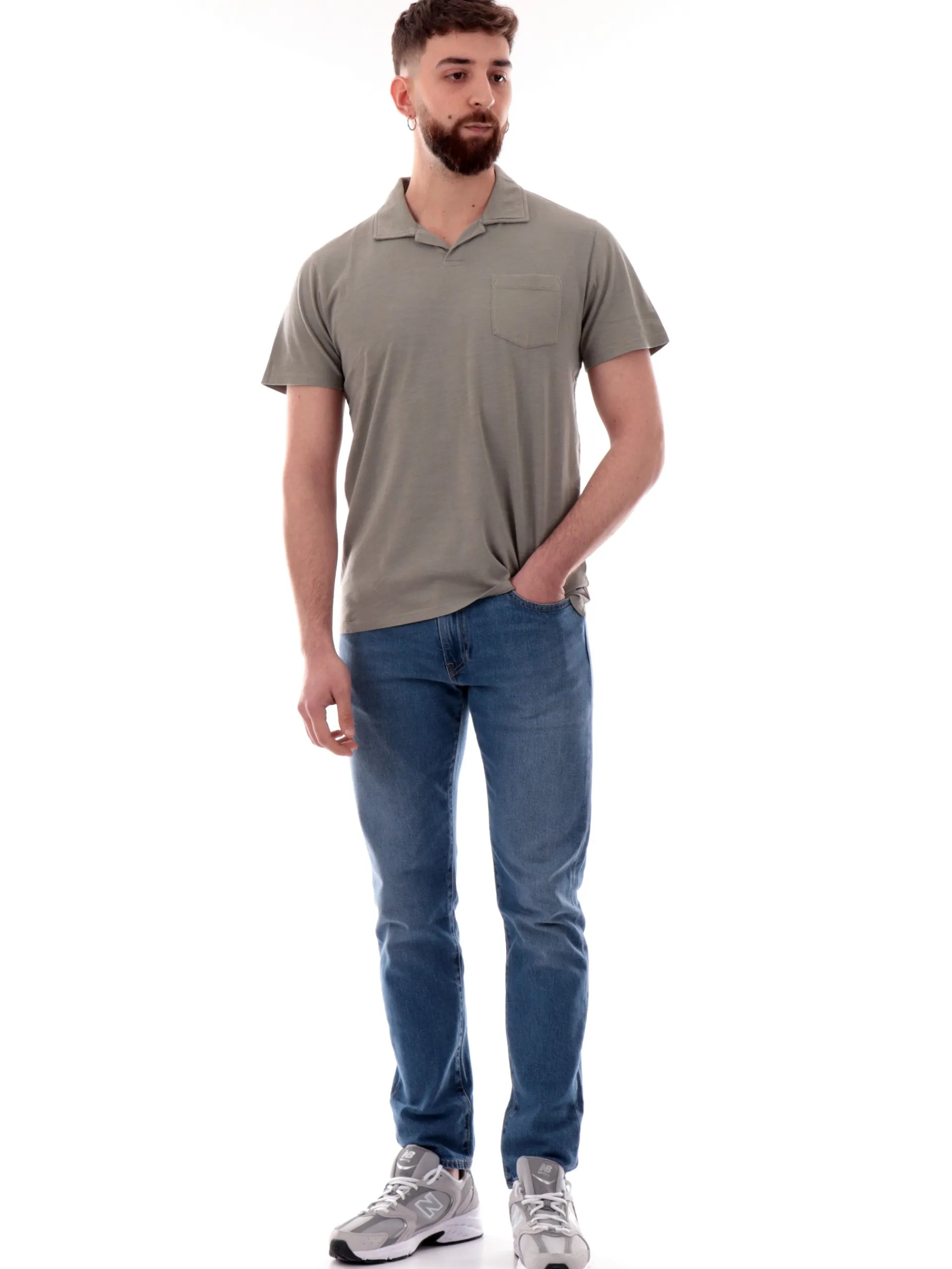 GUESS Polo*Polo verde scollo a V da uomo con taschino M5GP24KC6U1