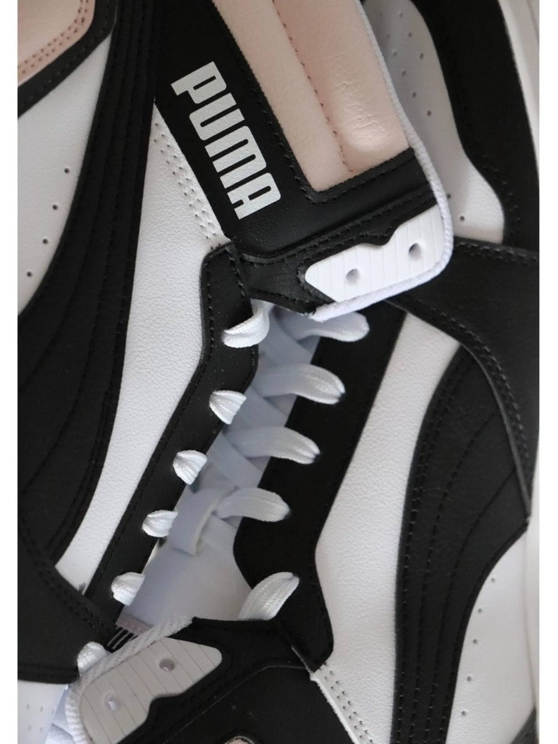PUMA Sneakers*Scarpe bianche, rosa e nere da donna Rebound V6 39232