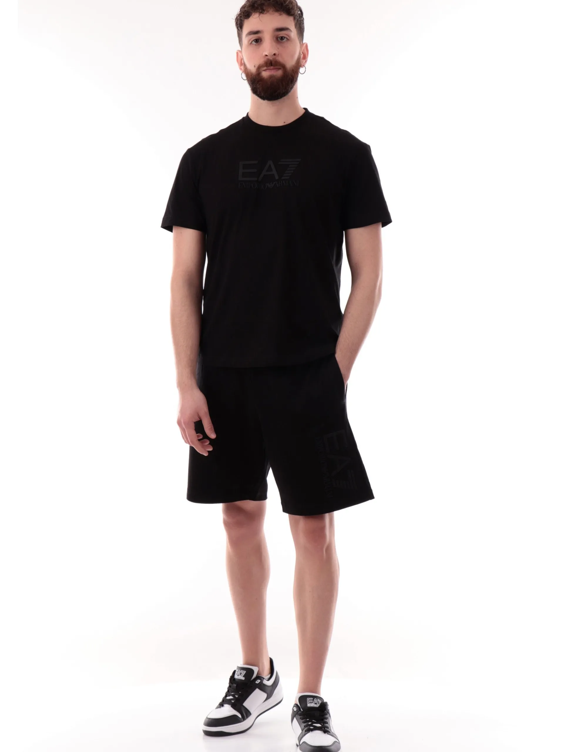 EMPORIO ARMANI 7 T-Shirt*T-shirt Emporio Armani EA7 nera da uomo patch gommato 7M000224AF10375
