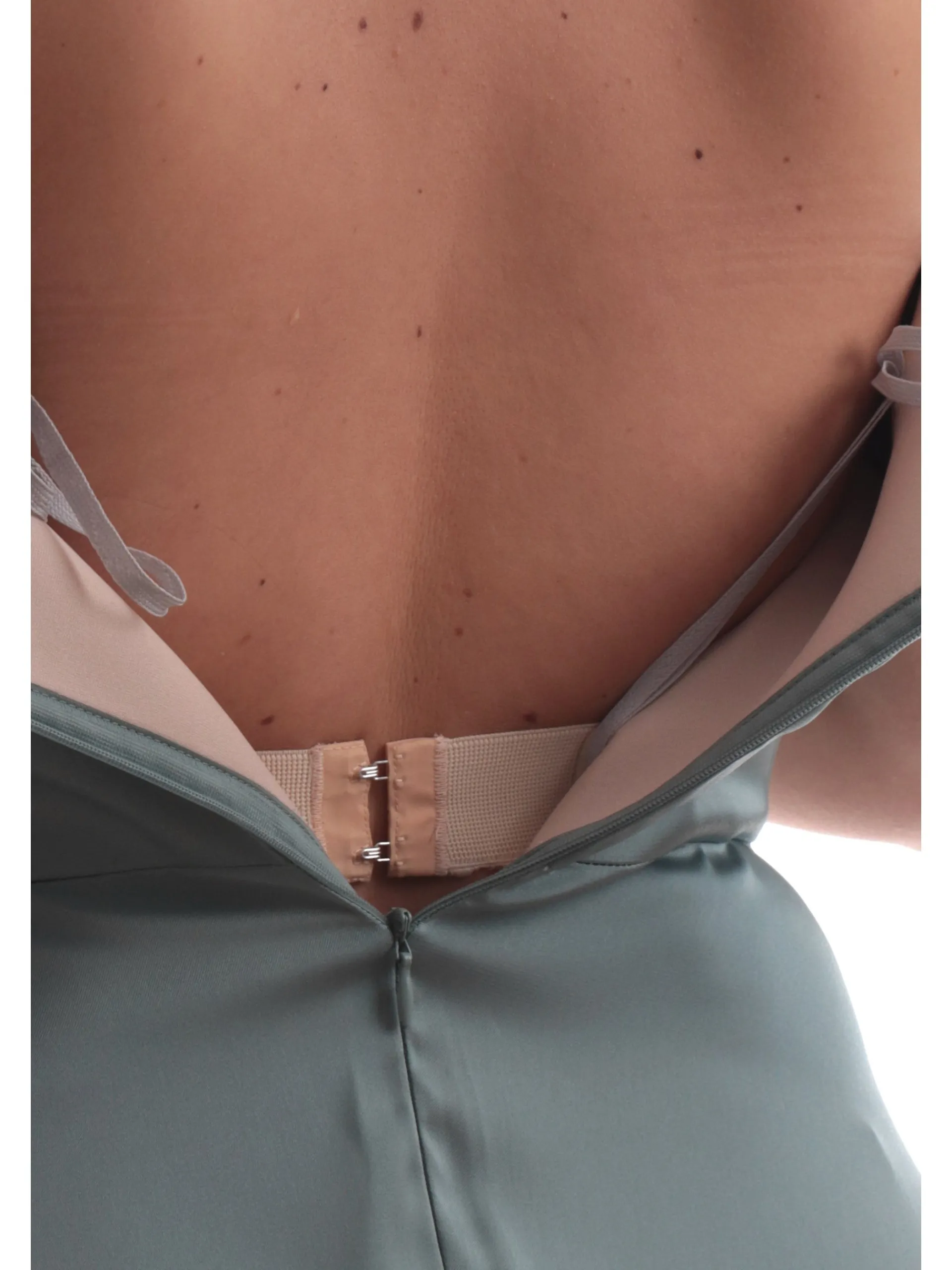 EMME MARELLA Vestiti*Vestito Lungo verde salvia da donna Jackie in raso
